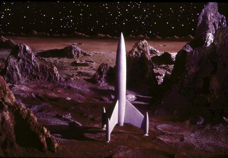 Illustration for article titled Scenes from the 1950s Space Movie That No One Saw